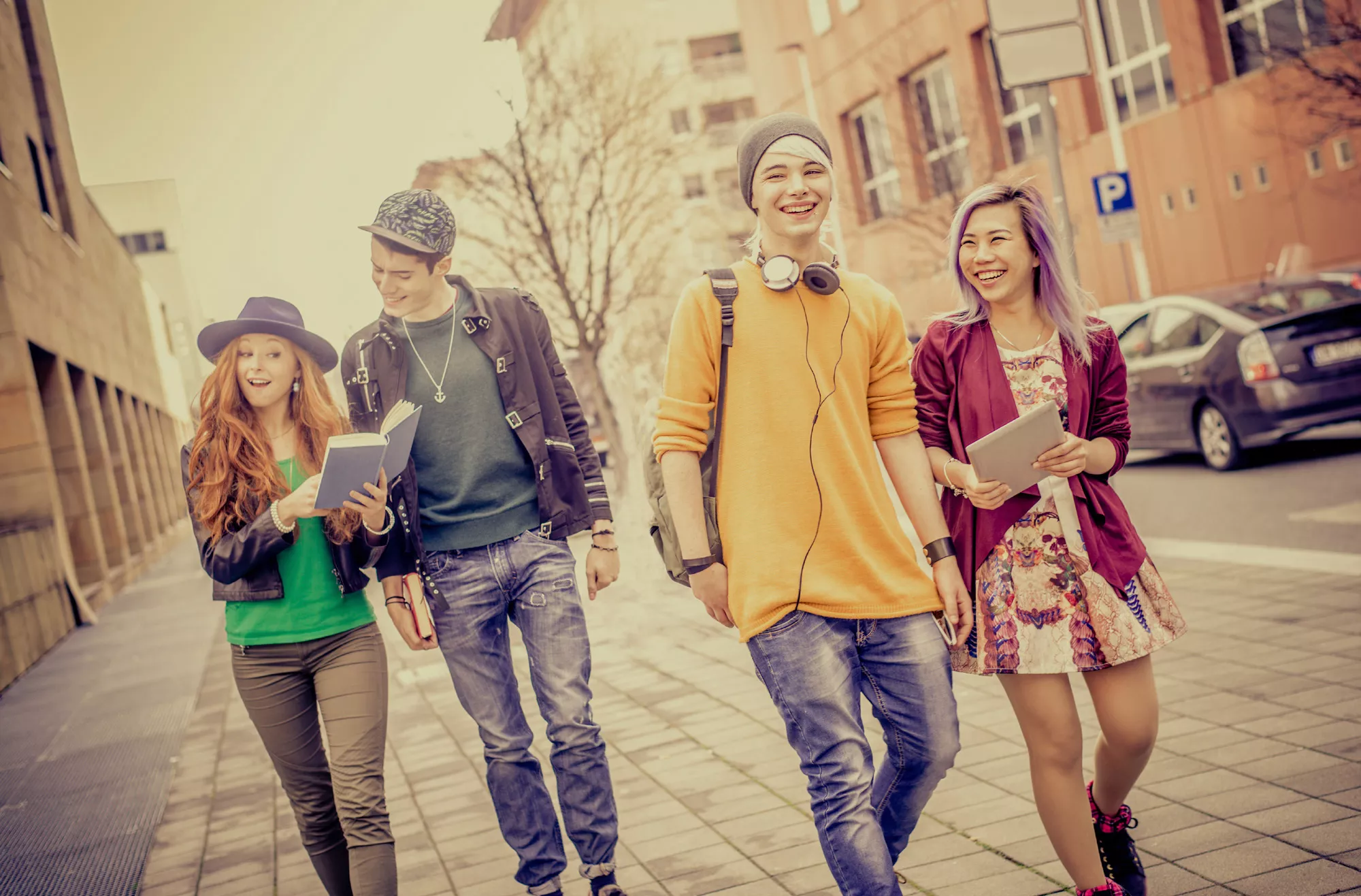 Peer Groups and Migration