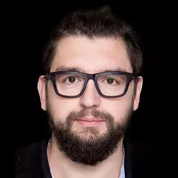 258 Mirosław Filiciak