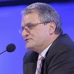 Wolfgang Koening