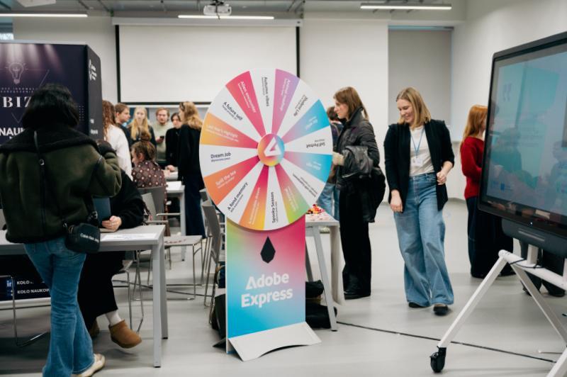 Student Research Clubs Fair at USWPS in Warsaw during ERUA Day 2025