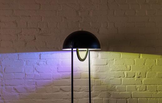 Dichromatic lamp