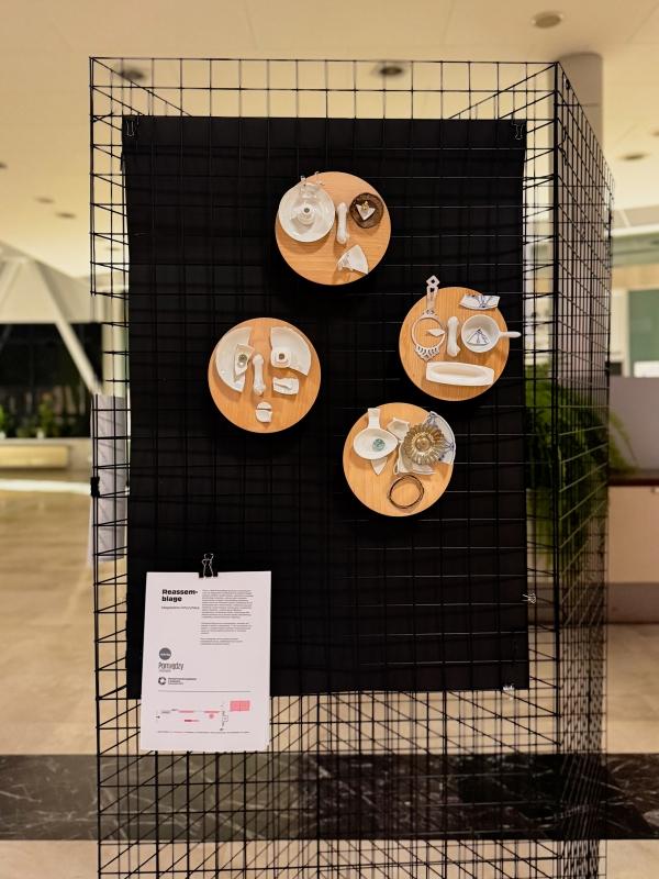 Ceramic pieces on display at the “Inbetween” exhibition at SWPS University in Kraków