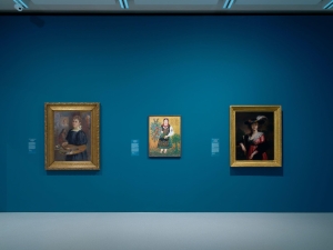 Professor Ewa Klekot co-curates exhibition on women's art in Warsaw
