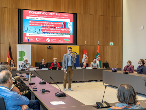 Doing Democracy: Joint Conference of USWPS and EUV