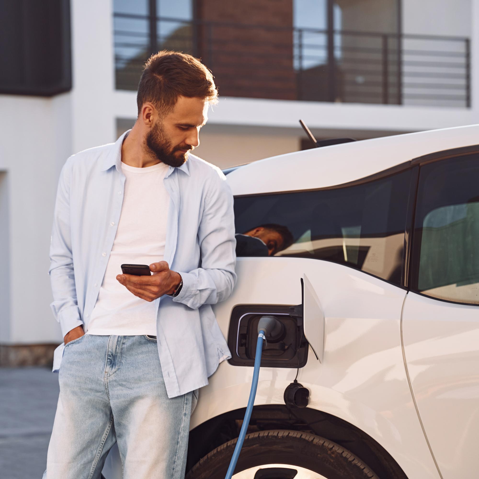 Self-Brand Congruence and Electric Vehicle Brand Preference: The Role of National Brand Perception within the Context of Masstige Marketing Strategy