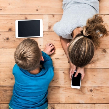 Helpful or harmful? How do electronic media impact child development?